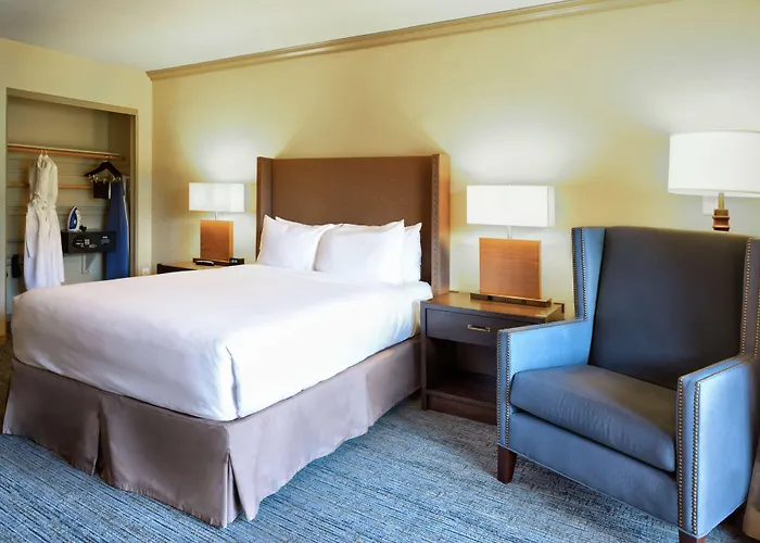 El Conquistador Tucson, A Hilton